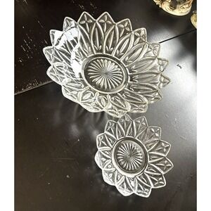 Federal Glass Vintage Clear Petal Pattern Serving Bowls Large 10" Small 5.5"